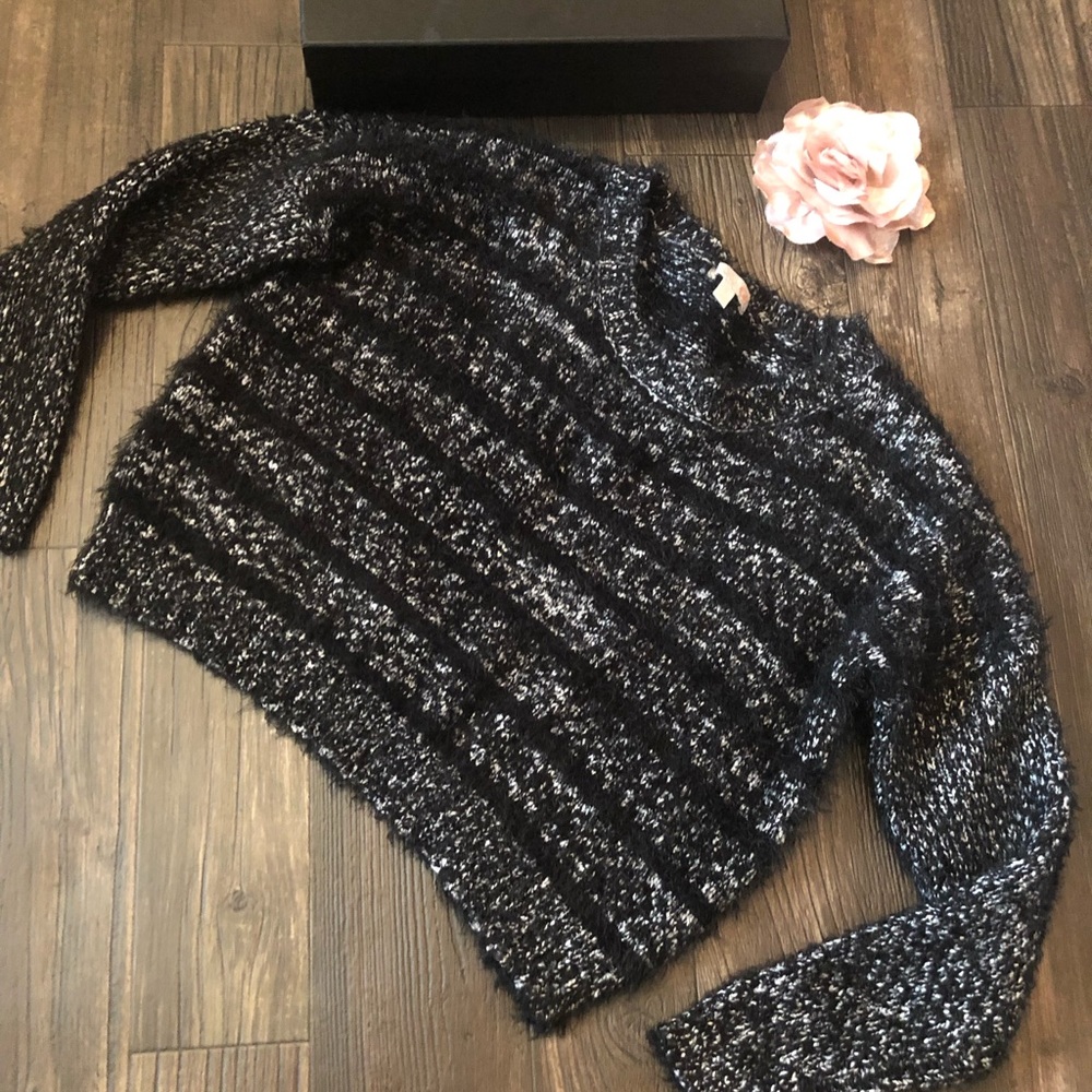❤️🌺GB sweater 🌺